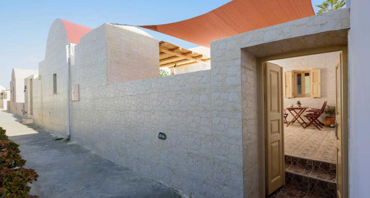 Heart Of Oia - Private House With Jacuzzi Apartment Exterior foto
